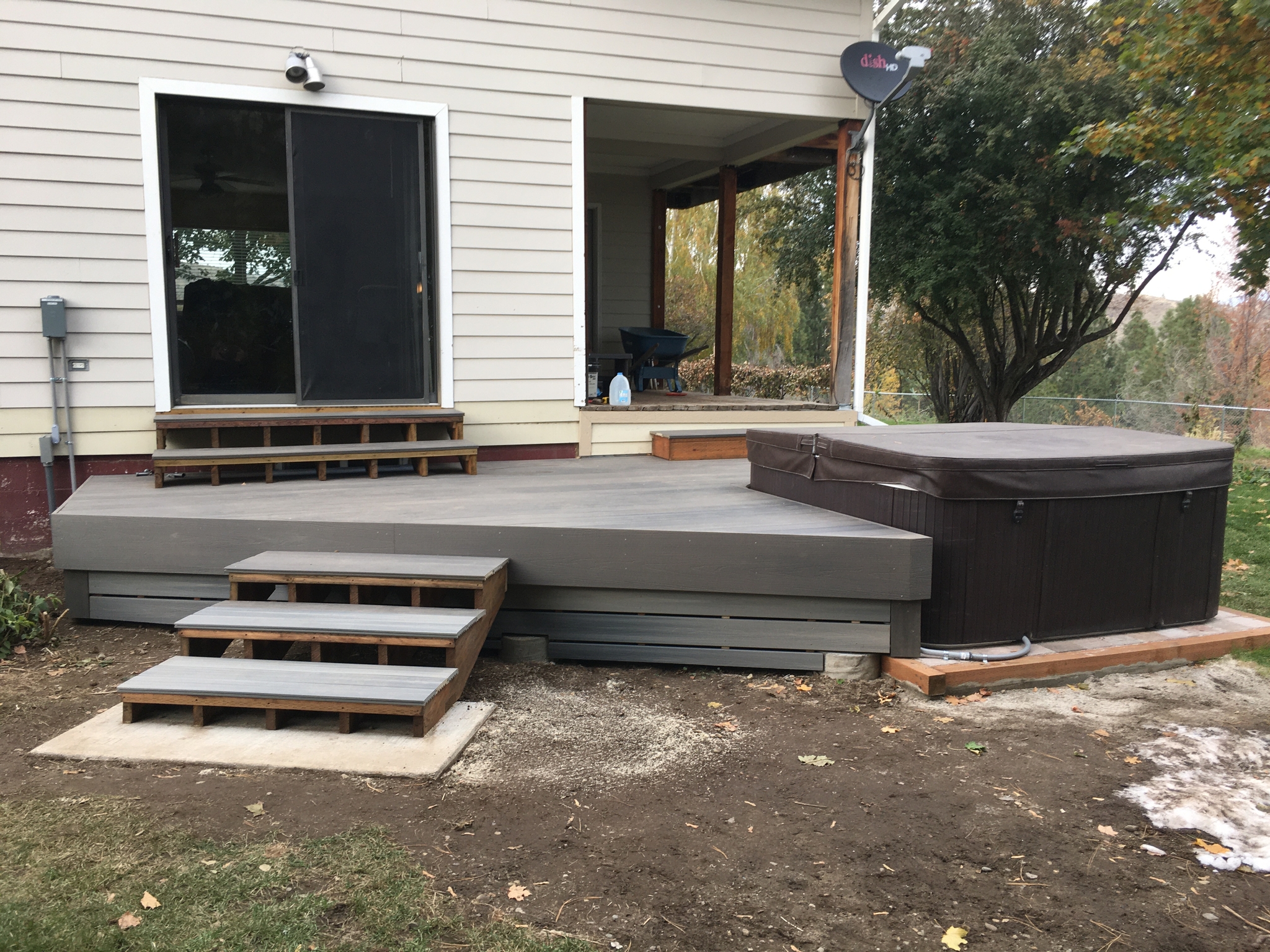 Deck constructed utilizing composite decking 